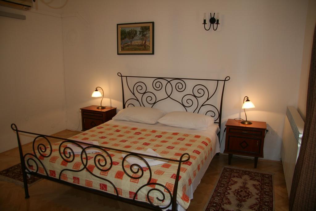 Apartments Karabaic Krk Krk Town Zewnętrze zdjęcie