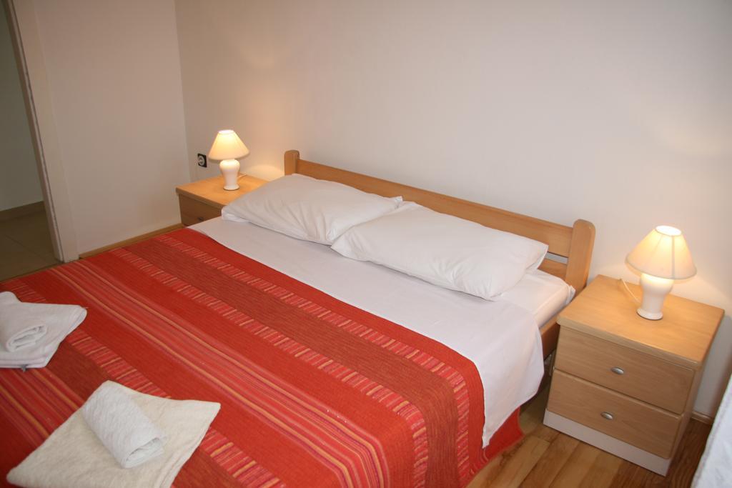 Apartments Karabaic Krk Krk Town Zewnętrze zdjęcie