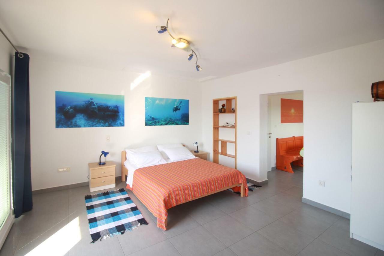 Apartments Karabaic Krk Krk Town Zewnętrze zdjęcie