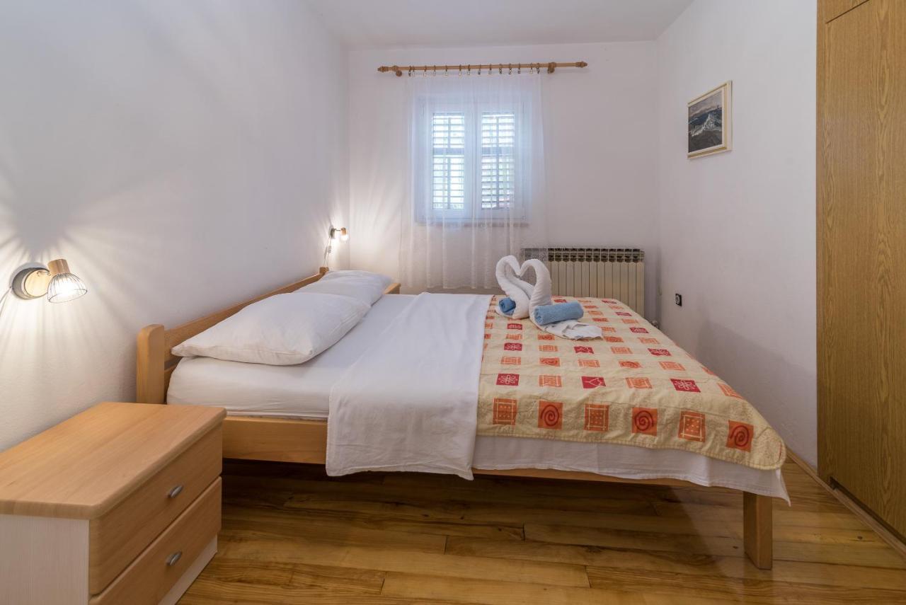 Apartments Karabaic Krk Krk Town Zewnętrze zdjęcie