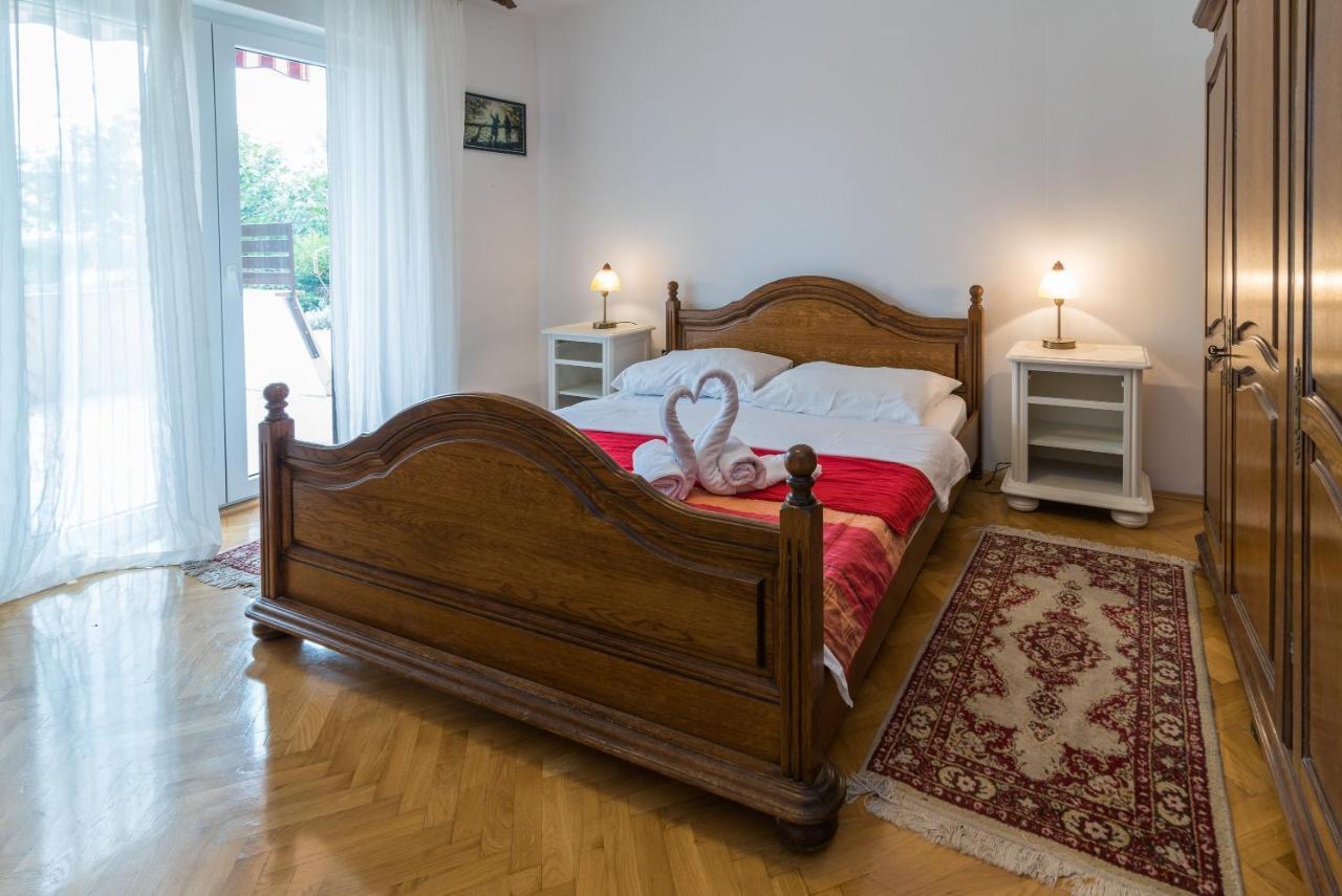 Apartments Karabaic Krk Krk Town Zewnętrze zdjęcie